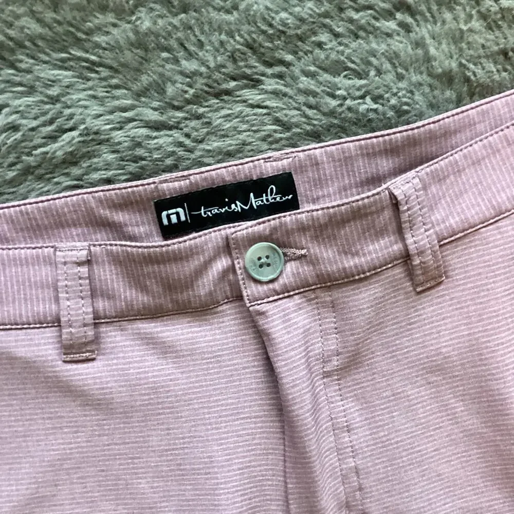 TravisMatthew Soft Pink Stripe Golf Shorts Men's Size 34 performance stretch